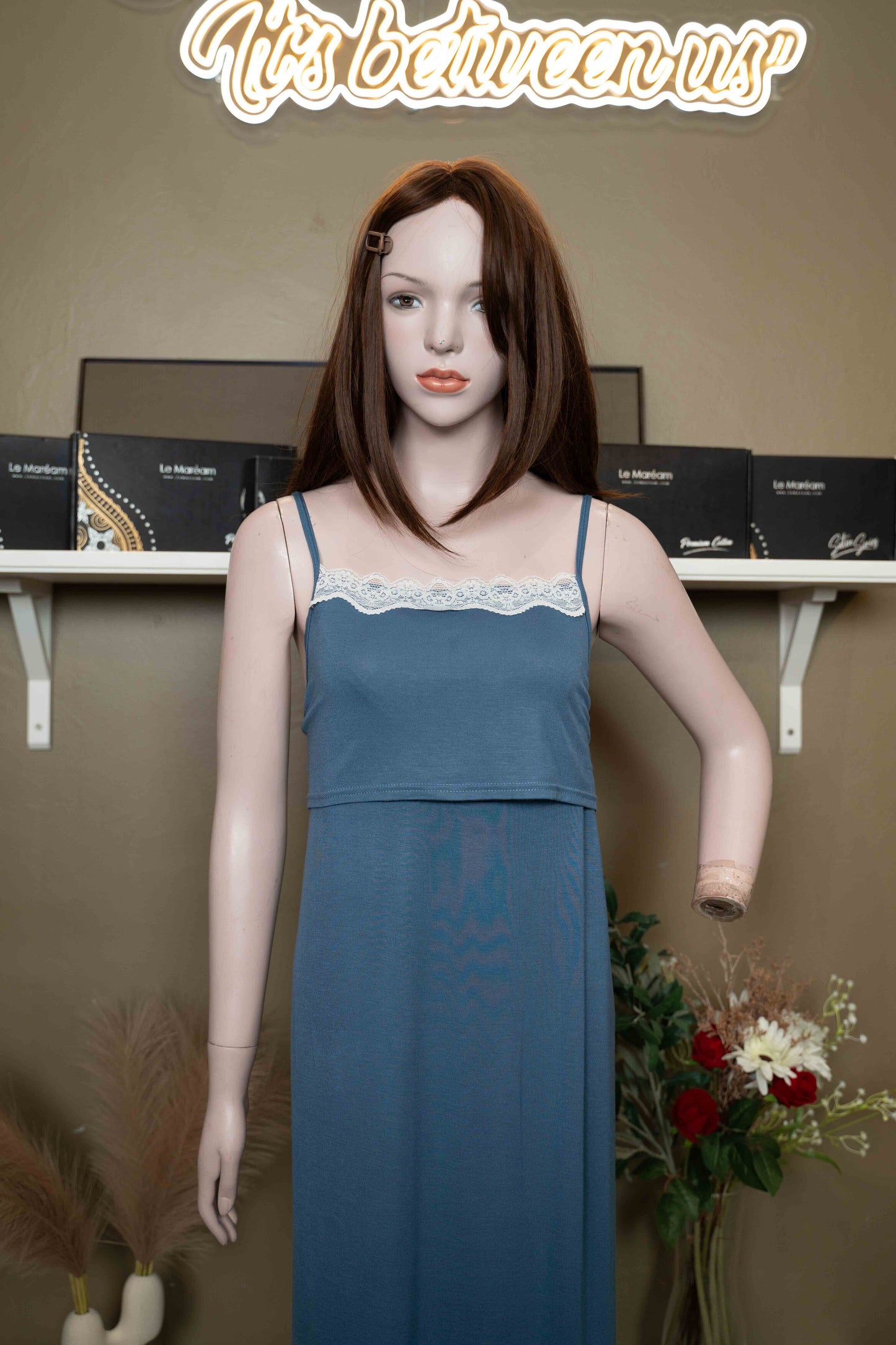AURABELLA