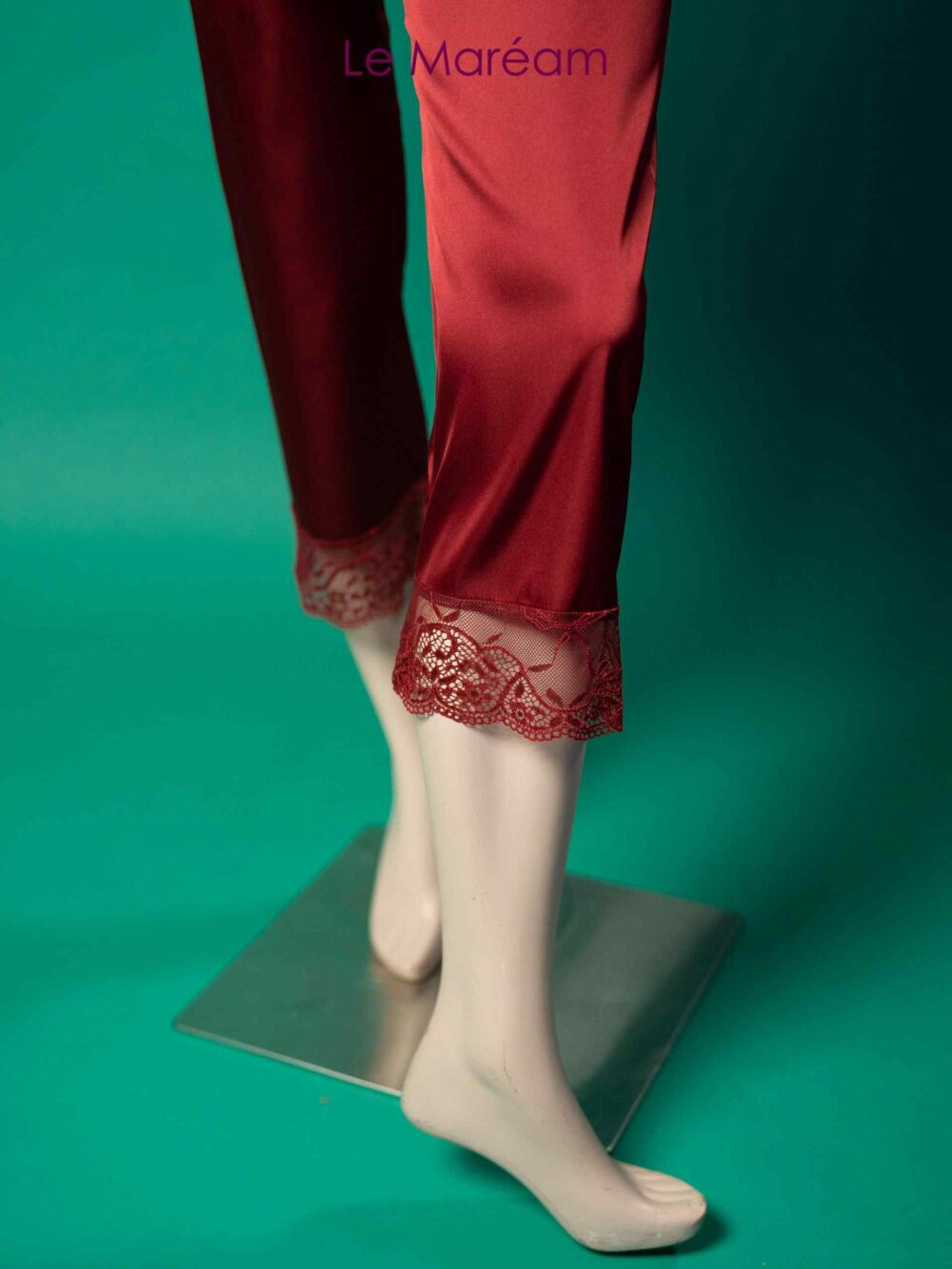 LILY MADELEINE - (General Defects) - Image 7