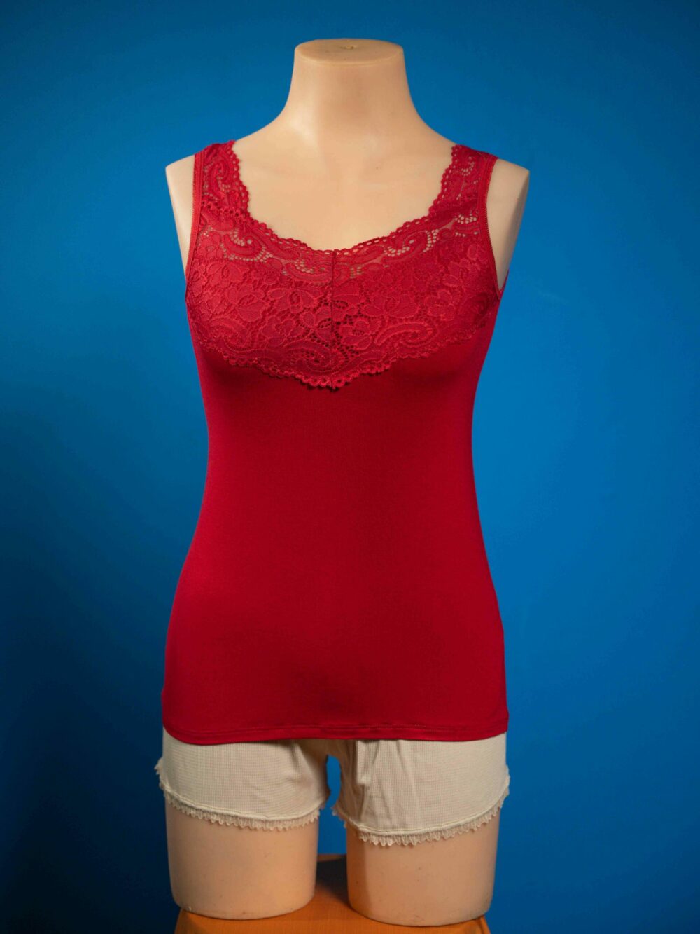 FREE YANEE TOP (NOT FOR SALE!)