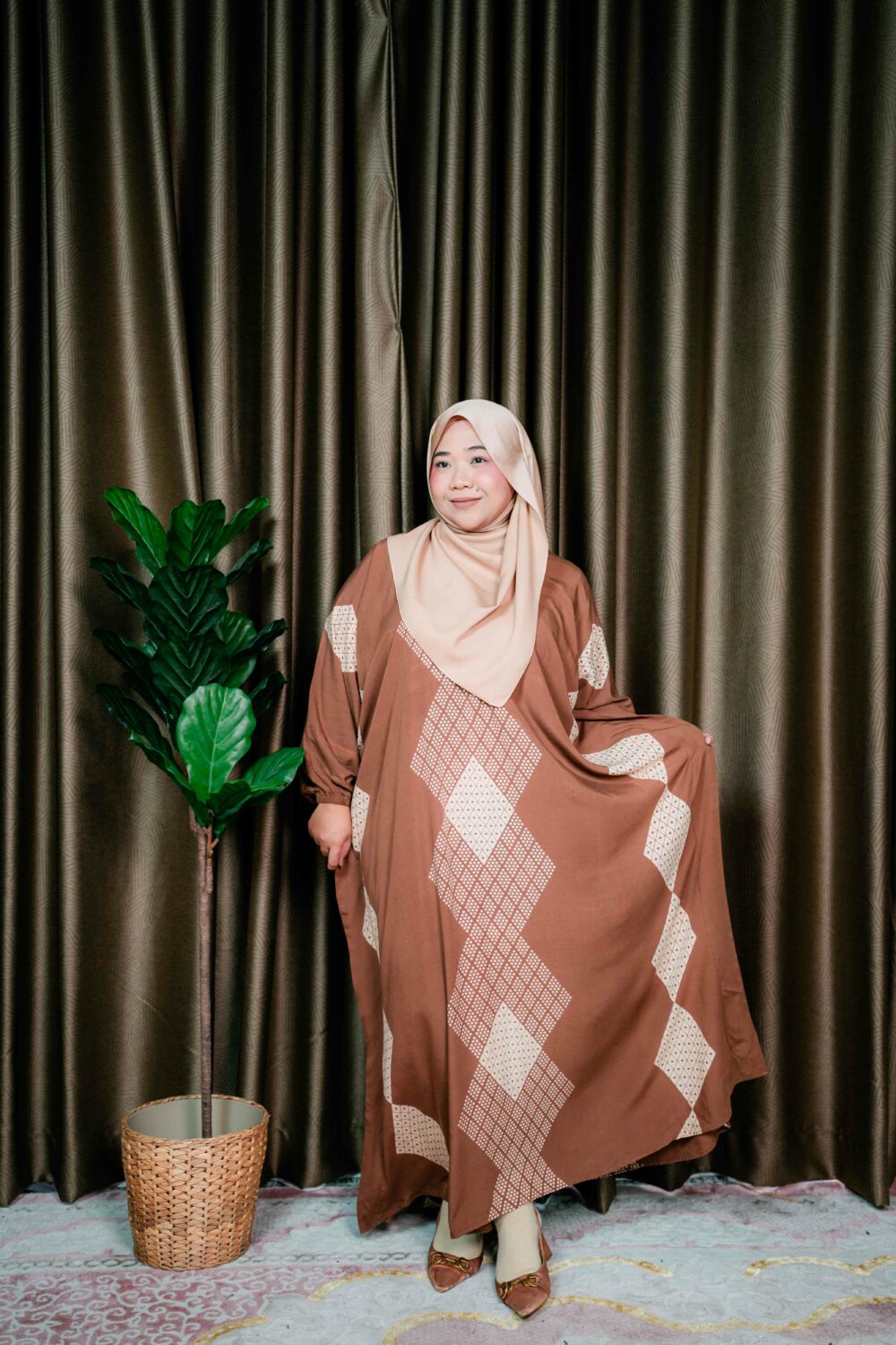 ZULEIKA (General Defects) - Image 19