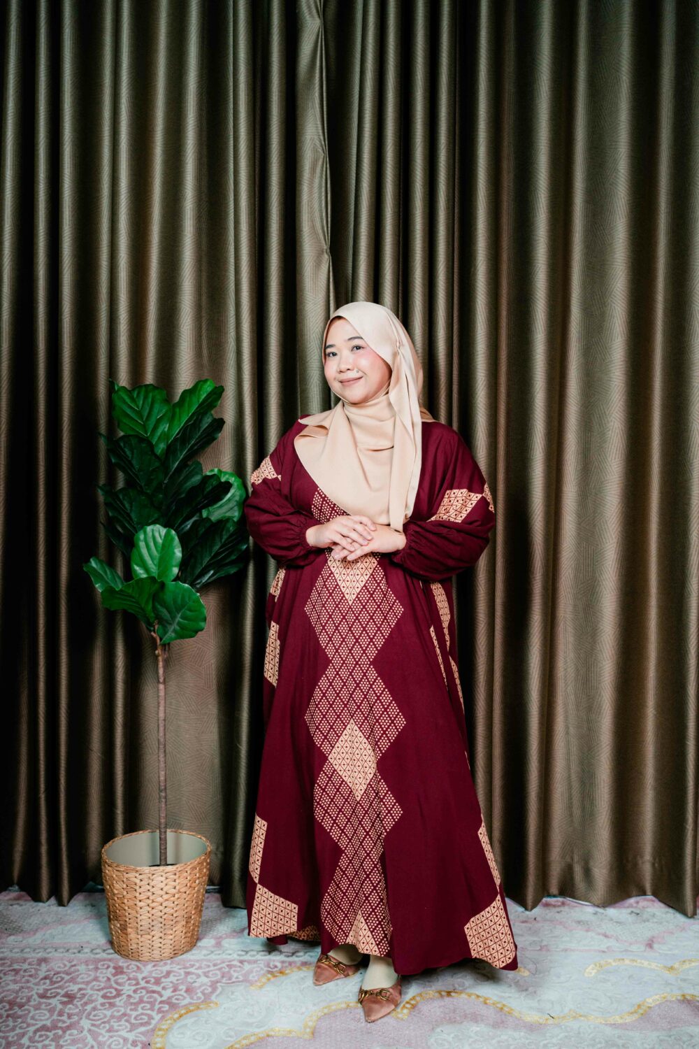 ZULEIKA (General Defects) - Image 8